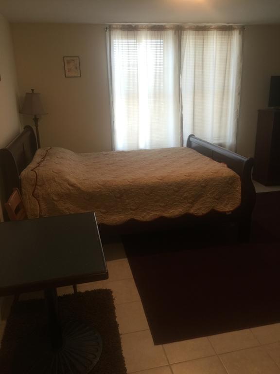 Misquamicut Beach Front Inn 韦斯特利 外观 照片