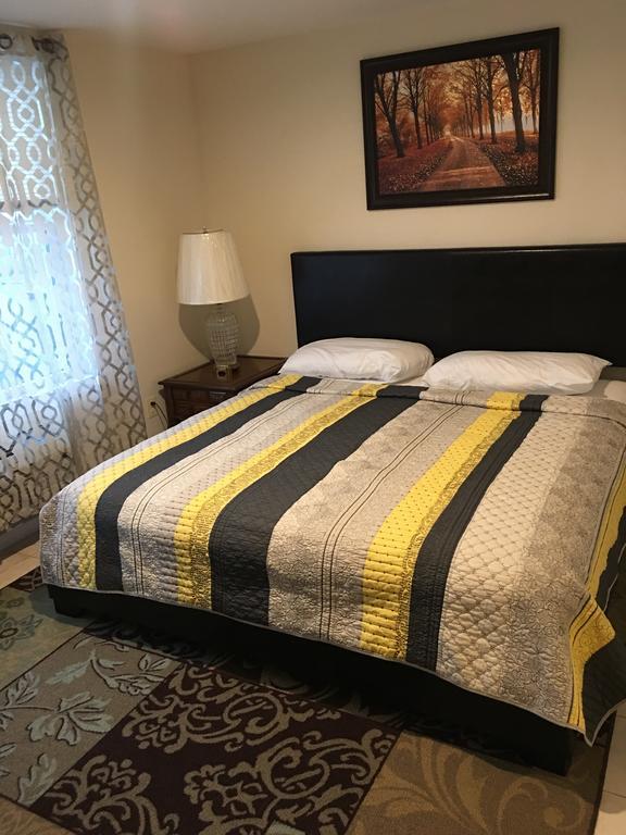 Misquamicut Beach Front Inn 韦斯特利 外观 照片