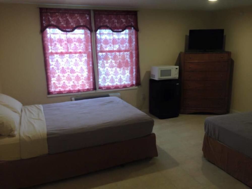 Misquamicut Beach Front Inn 韦斯特利 外观 照片