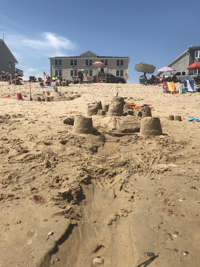 Misquamicut Beach Front Inn 韦斯特利 外观 照片