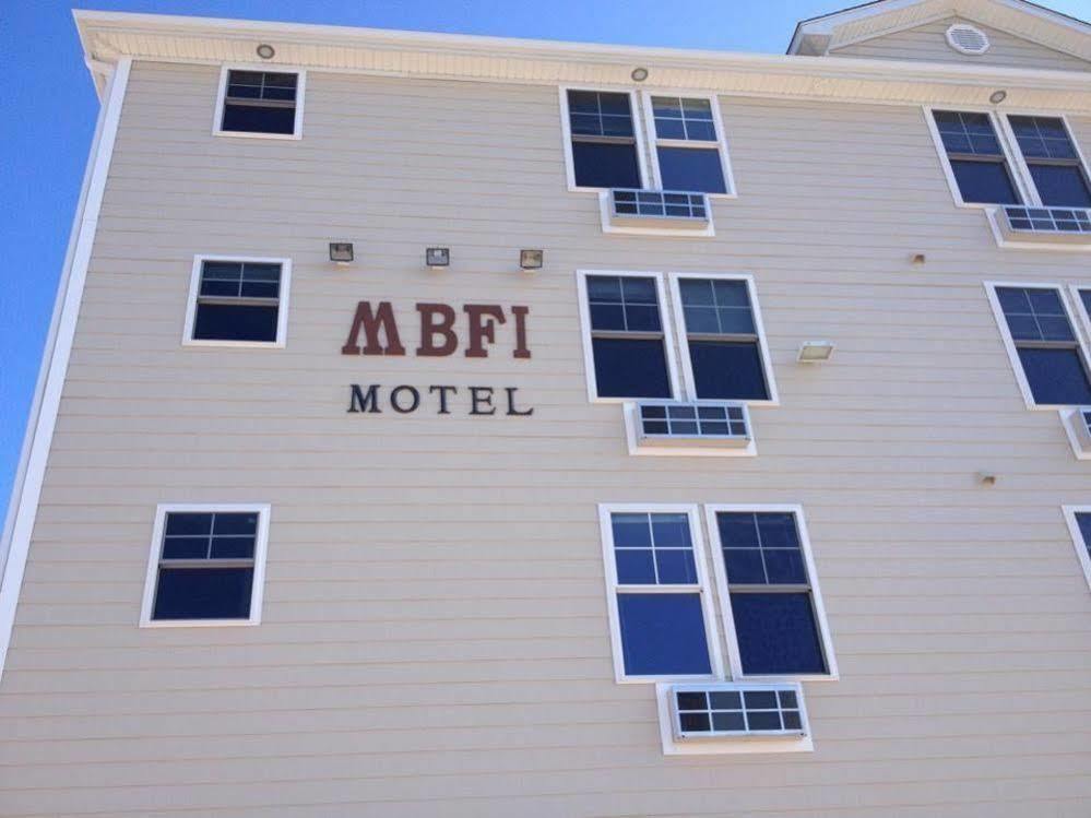 Misquamicut Beach Front Inn 韦斯特利 外观 照片